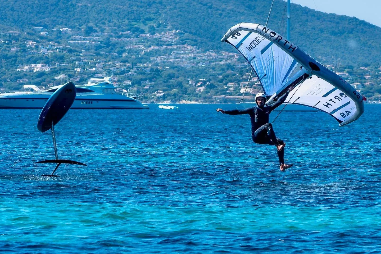 Comment Yacht Club Saint-Tropez a digitalisé son école de voile et gagné 8 heures par semaine